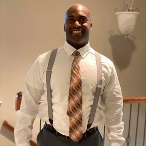 Meet your Posher, Broderick